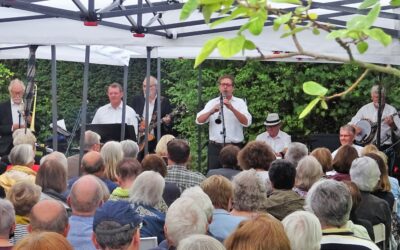 Original Blütenweg-Jazzer im Park