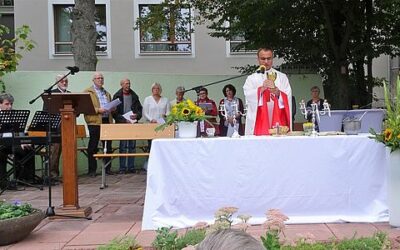 Offene Tür im Regine-Kaufmann-Haus