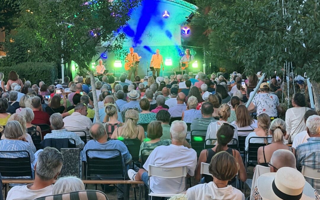 Popballaden im idyllischen Park